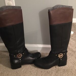 Michael kors women 's boots in black and brown